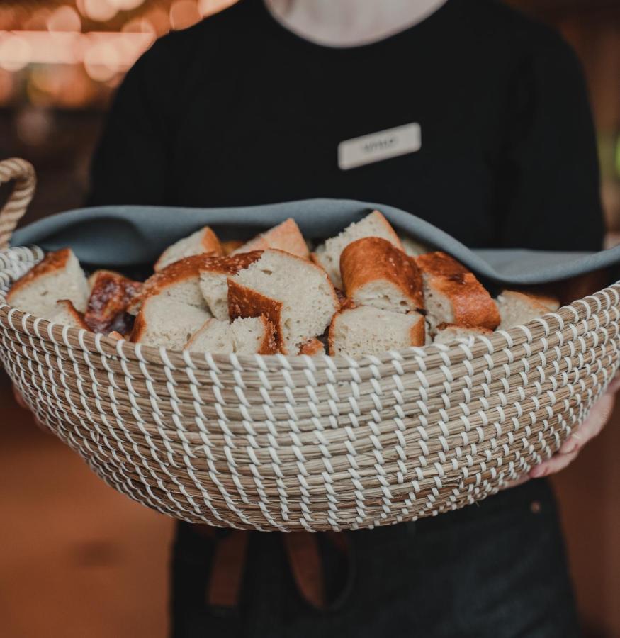 Valo Hotel & Work Helsinki Esterno foto Bread basket