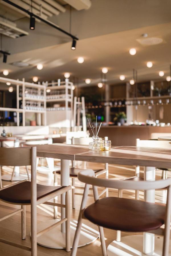 Valo Hotel & Work Helsinki Esterno foto Interior of the restaurant