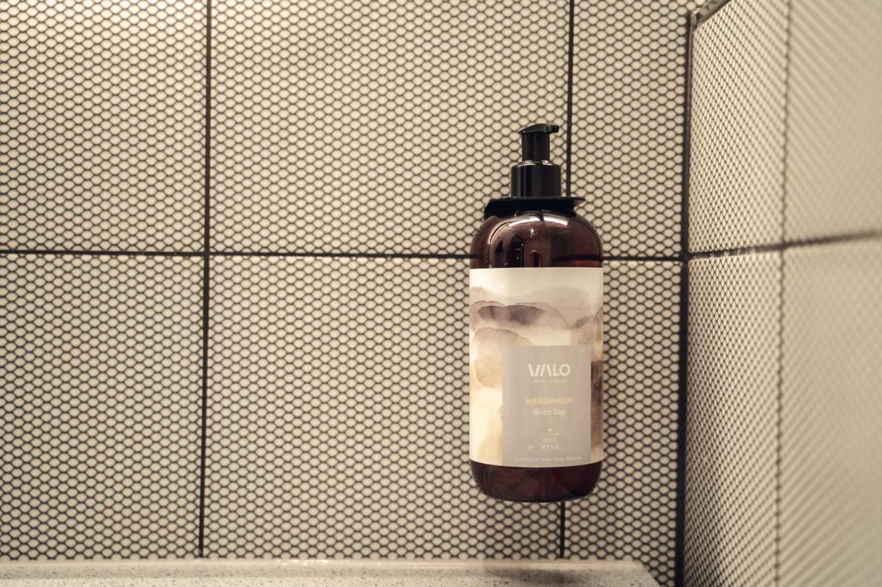 Valo Hotel & Work Helsinki Esterno foto Handwash Bath Sap